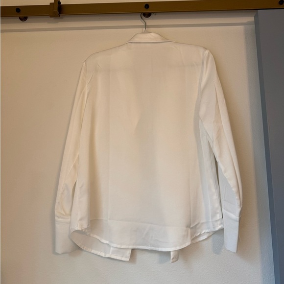 NWOT Satin White Collared Blouse - Picture 7 of 8